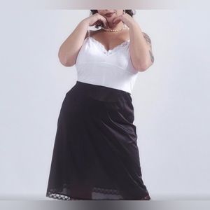 Vintage 70s Sarah Smith B&W Slip